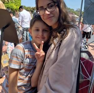 Meet your Posher, Lea